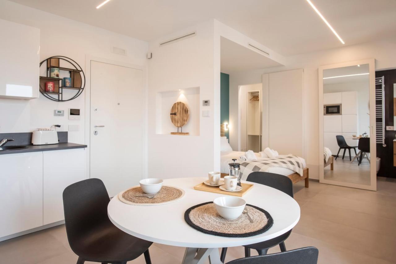 Gentile 46 Luxury Flat Apartment Bari Exterior photo