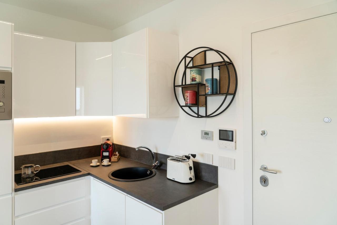 Gentile 46 Luxury Flat Apartment Bari Exterior photo