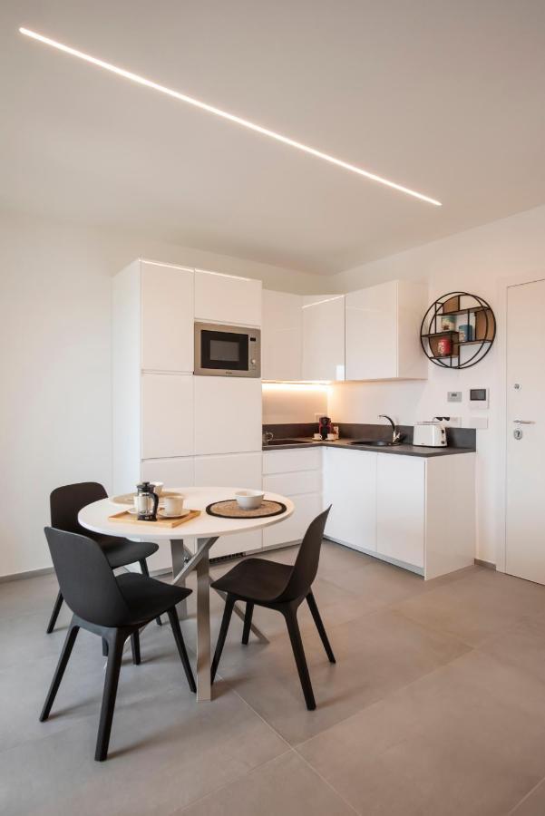 Gentile 46 Luxury Flat Apartment Bari Exterior photo
